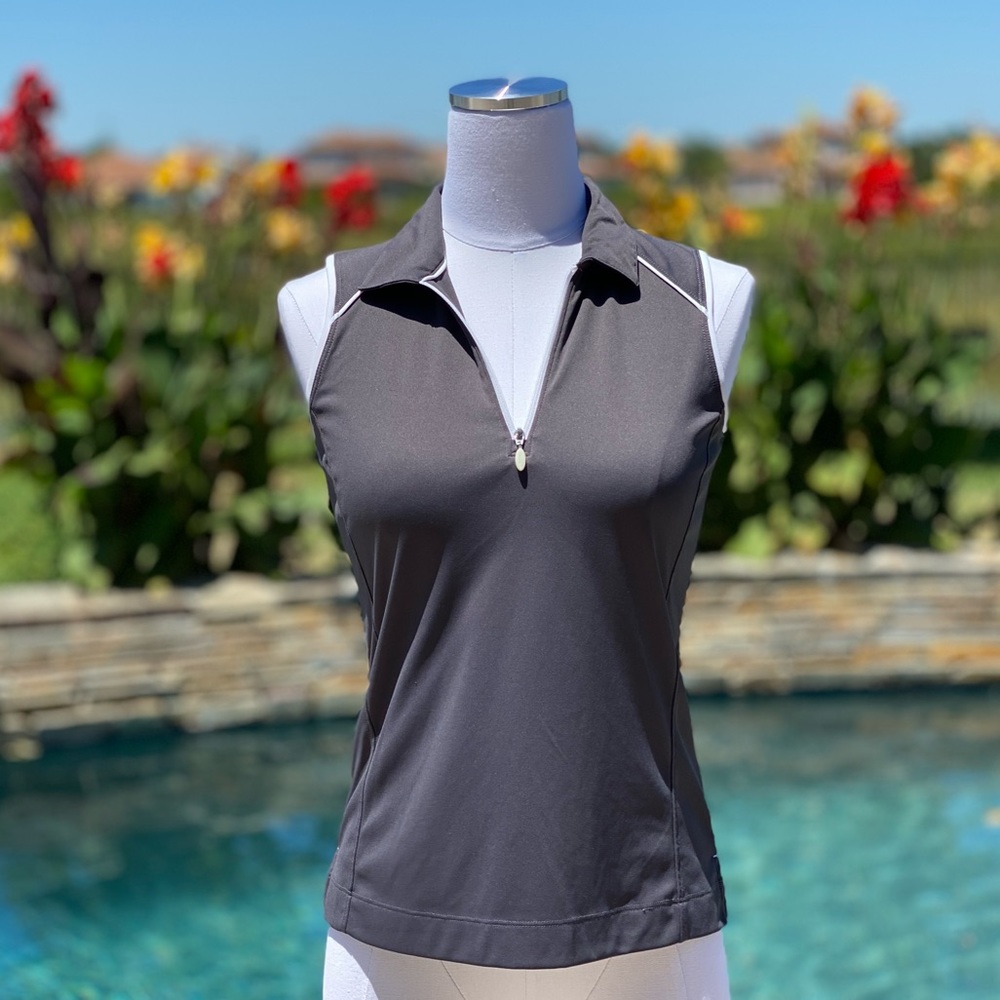SLAZENGER Sleeveless Tennis Golf Top Size XS